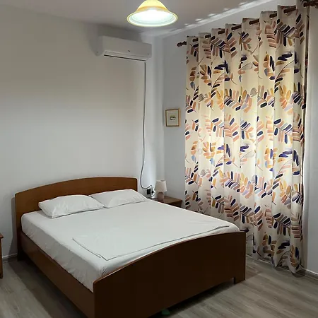 Gasthof Rei's 2 Tirana